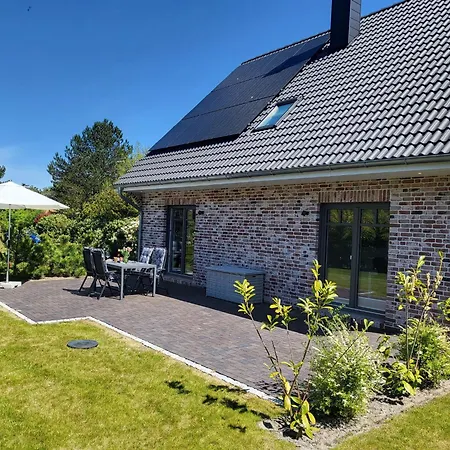 Nyaraló Strandlaeufer *